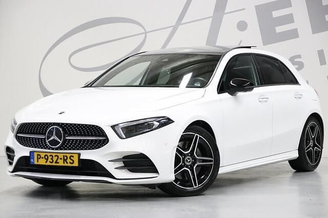 Occasion Mercedes A250 AMG line 225 PK (165 kW) 2021 Wit Hatchback