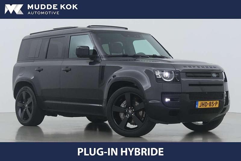 Grijs Gebruikt 2024 Land Rover Defender Black Edition SUV | € 94.700 (Goede deal) - Afbeelding 1/4