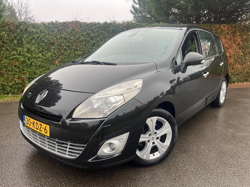 Zwart Gebruikt 2009 Renault Grand Scénic III Dynamique MPV | € 3.388 (Eerlijke prijs) - Afbeelding 1/4