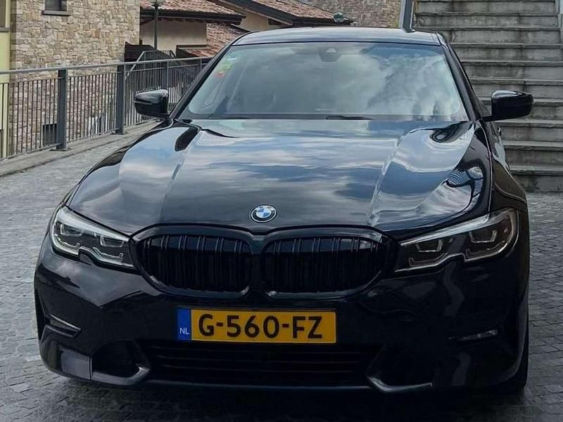 Occasion BMW 330 Executive 296 PK (217 kW) 2019 Zwart Sedan