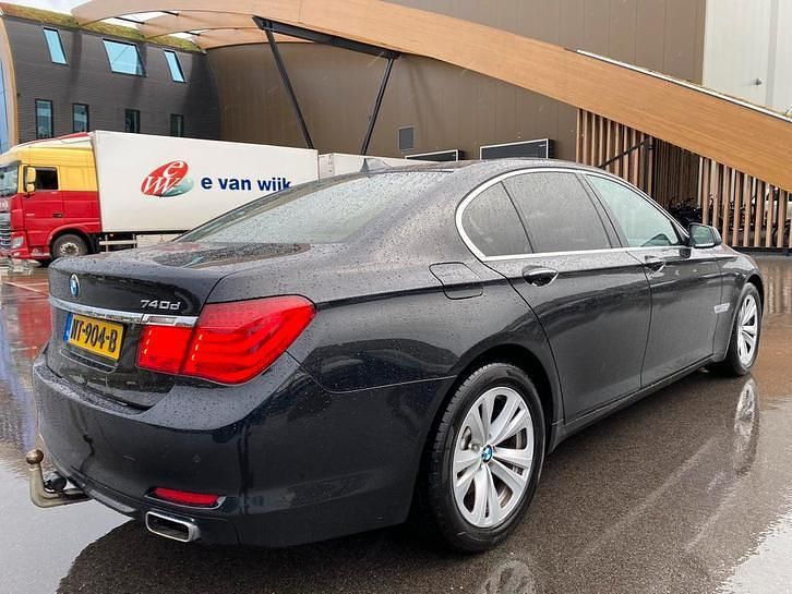 Gebruikt 2011 BMW 740 Sedan | € 11.499 - Afbeelding 1/4