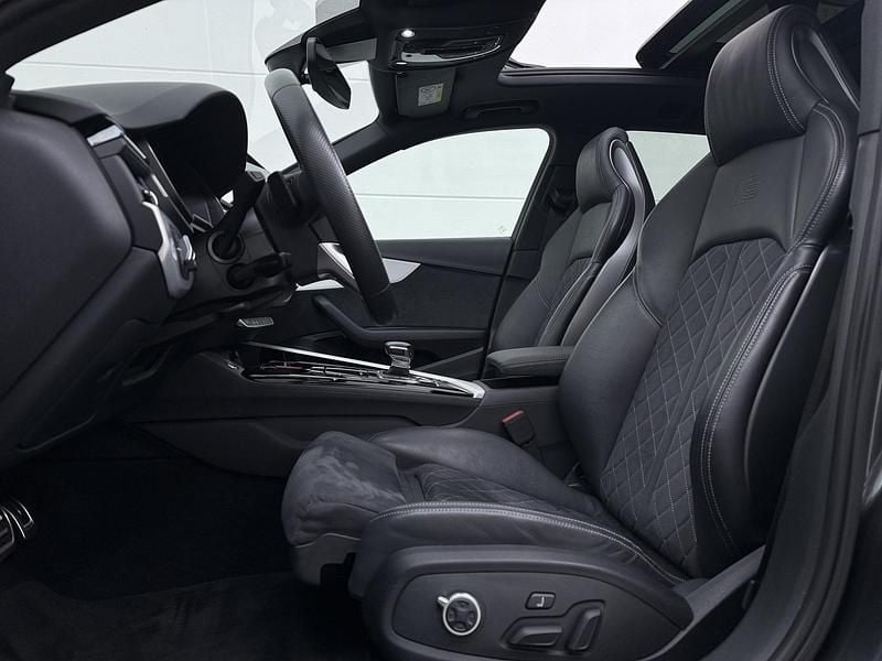 Occasion Audi A4 Competition 204 PK (150 kW) 2023 Grijs Stationwagen