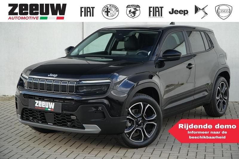 Zwart Nieuw 2025 Jeep Avenger EV Summit SUV | € 39.900 - Afbeelding 1/4