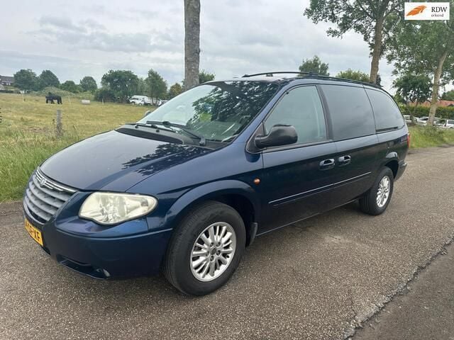 Blauw Gebruikt 2006 Chrysler Grand Voyager MPV | € 3.950 (Iets duurder) - Afbeelding 1/4
