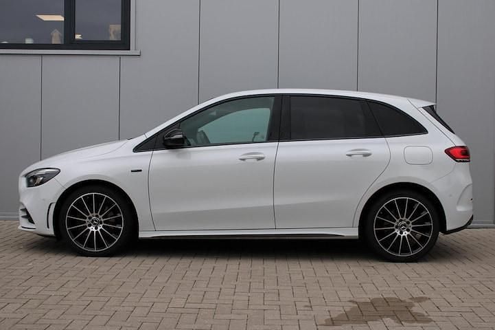Occasion Mercedes B250e Business 160 PK (117 kW) 2020 Wit MPV