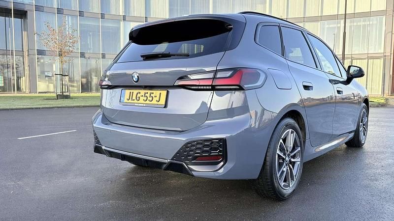 Occasion BMW 220 Active Tourer Basis 170 PK (125 kW) 2022 Grijs MPV