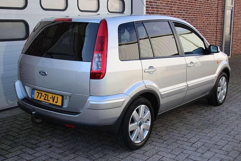 Occasion Ford Fusion Futura 101 PK (74 kW) 2008 Grijs Hatchback