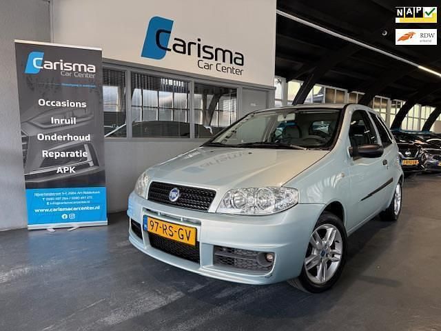 Groen Gebruikt 2005 Fiat Punto Hatchback | € 2.900 (Iets duurder) - Afbeelding 1/4