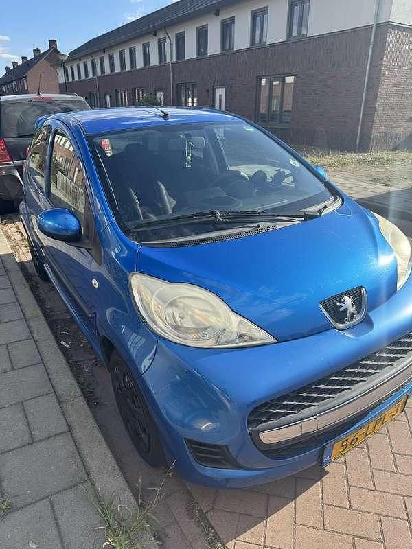Blauw Gebruikt 2009 Peugeot 107 Hatchback | € 1.400 (Eerlijke prijs) - Afbeelding 1/4