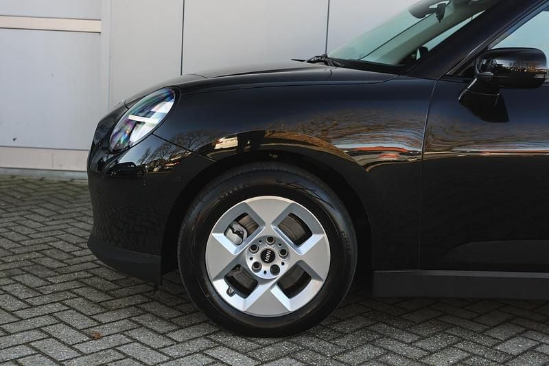 Nieuw Mini Cooper SE Essential 160 kW (218 PK) 2025 Zwart Hatchback