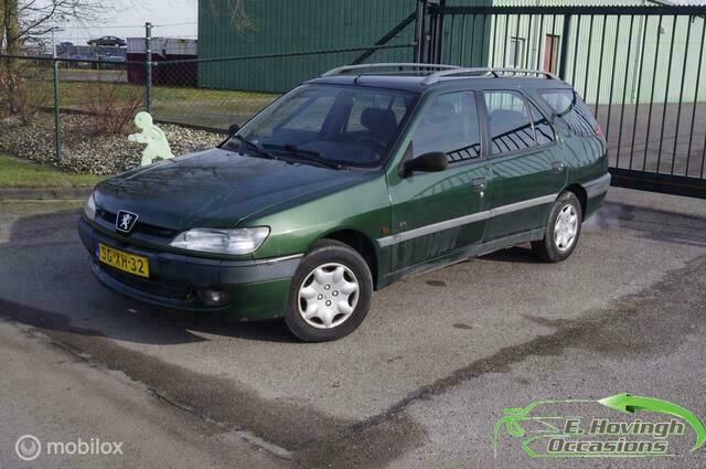 Groen Gebruikt 1997 Peugeot 306 Stationwagen | € 949 - Afbeelding 1/4