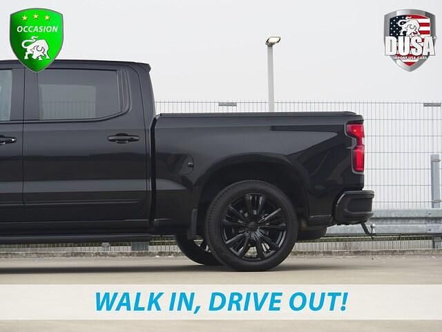 Occasion Chevrolet Silverado 426 PK (313 kW) 2024 Zwart (metallic) Pickup