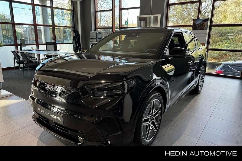 Zwart Nieuw 2025 Ford Capri Extended Range SUV | € 54.400 (Duur) - Afbeelding 1/3