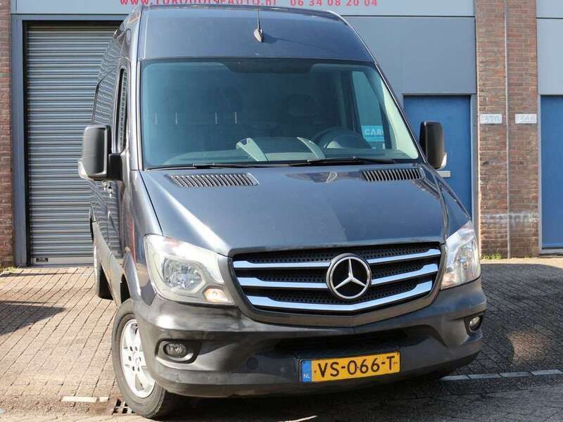 Grijs Gebruikt 2015 Mercedes Sprinter Van | € 12.450 (Super prijs) - Afbeelding 1/4