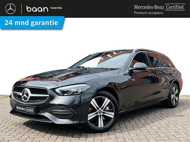 Grijs Gebruikt 2025 Mercedes C300 Edition Stationwagen | € 49.800 (Eerlijke prijs) - Afbeelding 1/4