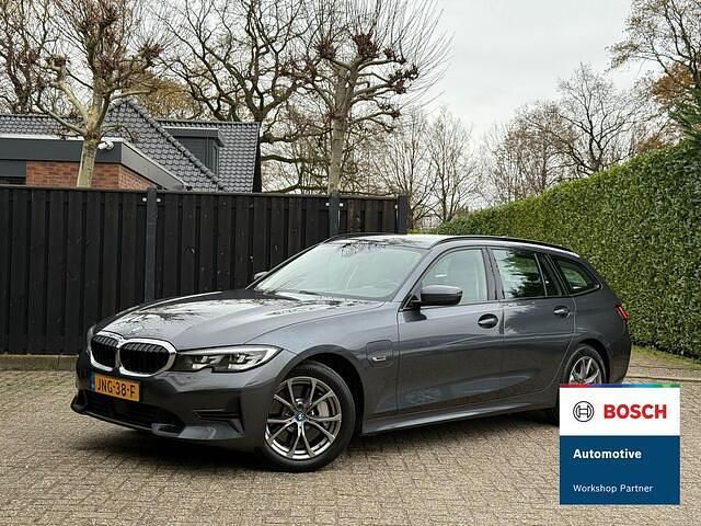Occasion BMW 330 Comfort Edition 291 PK (214 kW) 2022 Grijs Stationwagen