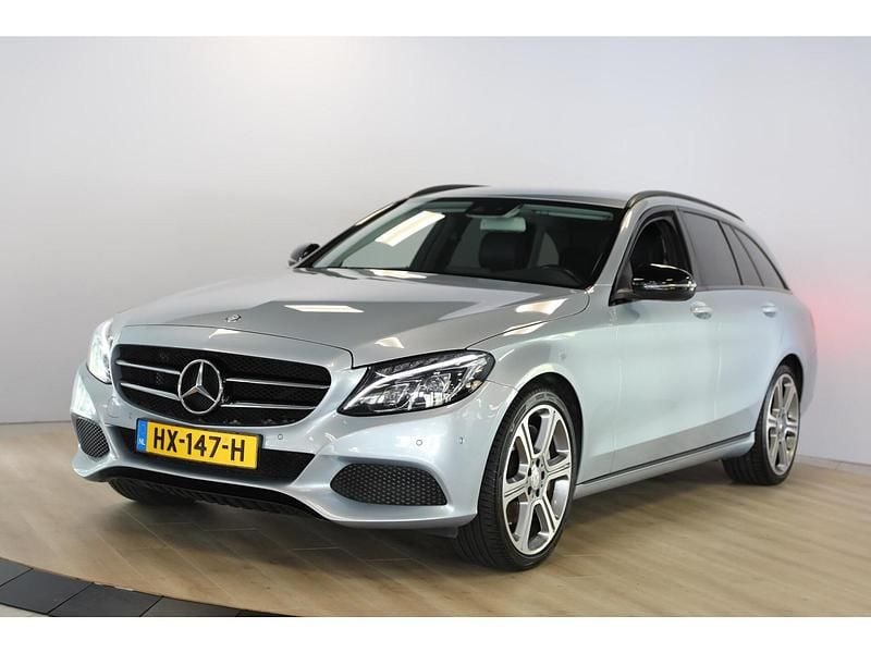 Grijs Gebruikt 2015 Mercedes C350 Edition Stationwagen | € 12.900 (Goede deal) - Afbeelding 1/4