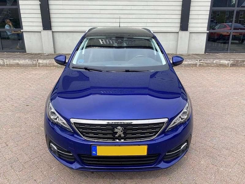 Blauw Gebruikt 2018 Peugeot 308 Premium Stationwagen | € 5.000 (Super prijs) - Afbeelding 1/4
