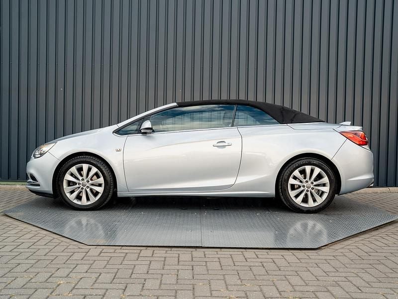 Occasion Opel Cascada Innovation 170 PK (125 kW) 2016 Grijs, metallic lak Cabriolet