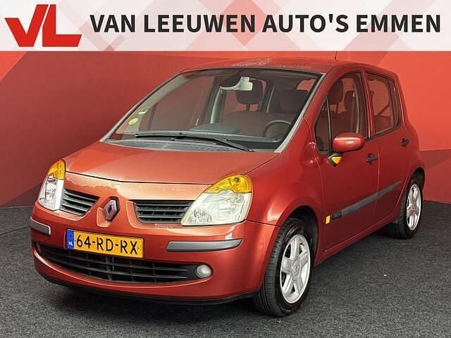 Rood Gebruikt 2005 Renault Modus Expression MPV | € 1.248 (Goede deal) - Afbeelding 1/4