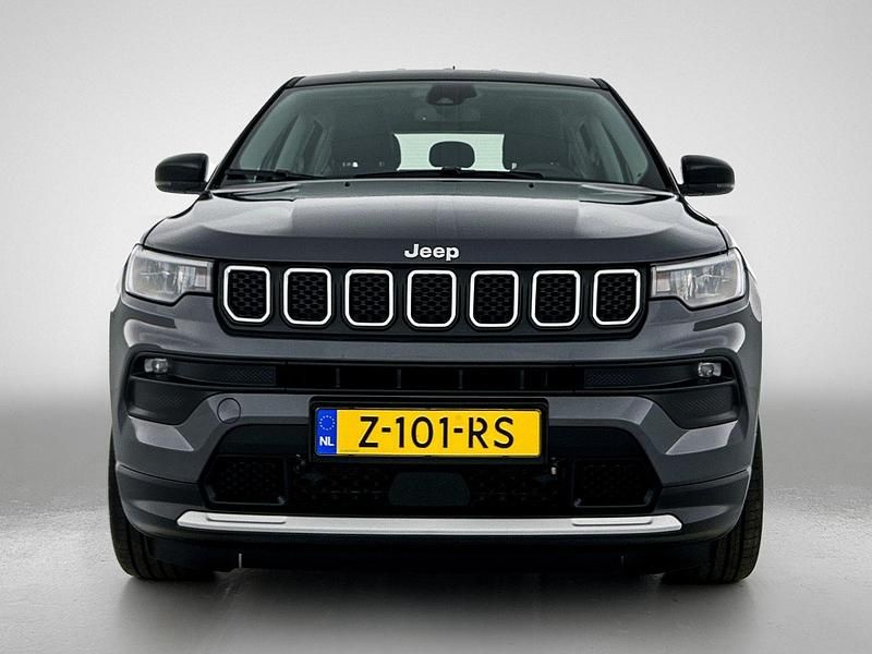 Occasion Jeep Compass Summit 131 PK (96 kW) 2024 Grijs SUV