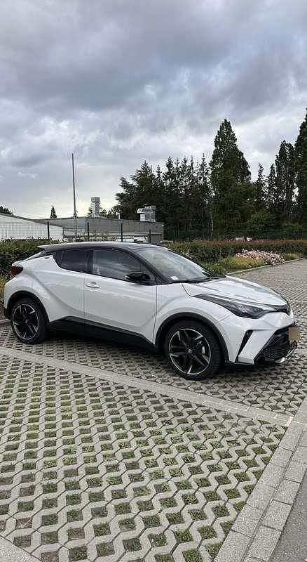 Gebruikt 2020 Toyota C-HR SUV | € 25.000 (Iets duurder) - Afbeelding 1/3