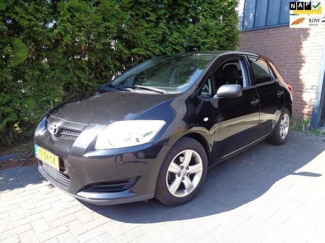 Zwart Gebruikt 2008 Toyota Auris Terra Hatchback | € 3.145 (Eerlijke prijs) - Afbeelding 1/4