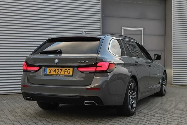Occasion BMW 530e Executive 292 PK (214 kW) 2021 Grijs Stationwagen