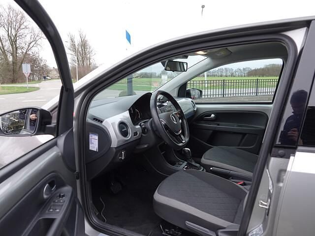 Occasion VW e-up! Style 61 kW (83 PK) 2021 Grijs Hatchback