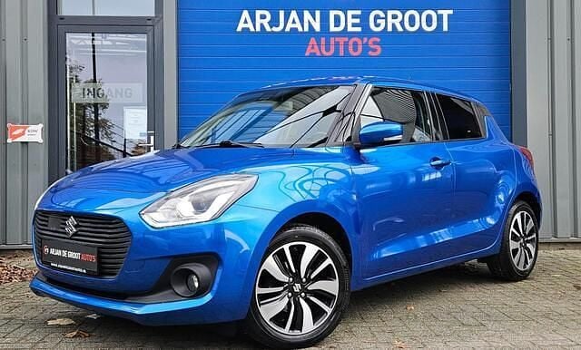 Blauw Gebruikt 2018 Suzuki Swift Hatchback | € 17.950 (Duur) - Afbeelding 1/4