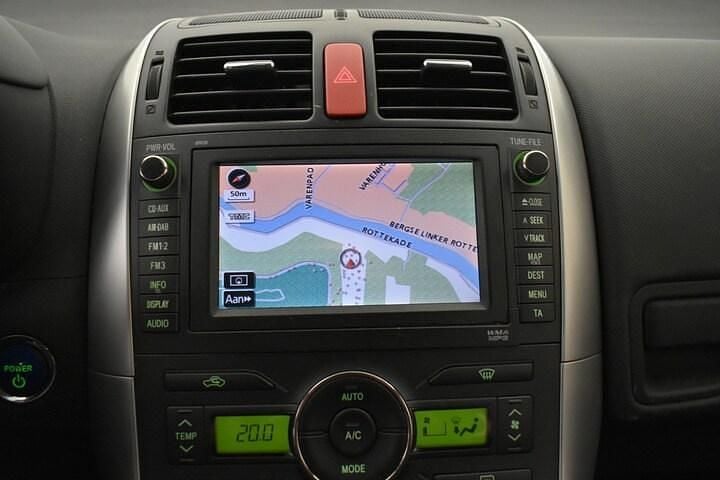 Occasion Toyota Auris Hybrid Executive 2010 Wit Hatchback