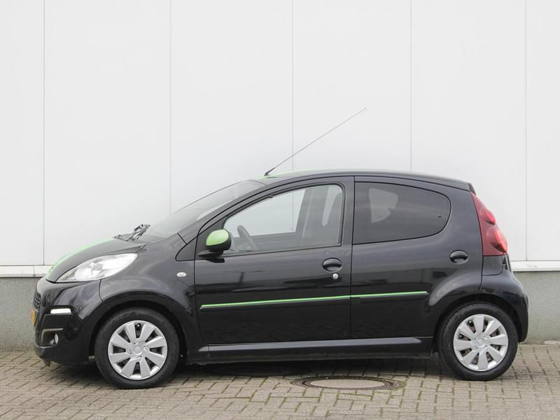 Occasion Peugeot 107 Active 2014 Zwart Hatchback