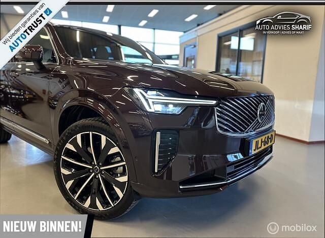 Nieuw Volvo XC90 Plus 310 PK (228 kW) 2025 Rood SUV