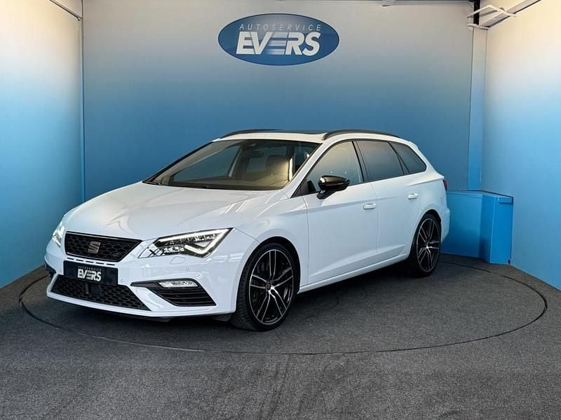 Wit Gebruikt 2020 Cupra Leon Stationwagen | € 29.195 (Eerlijke prijs) - Afbeelding 1/4