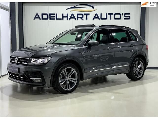 Grijs (metallic) Occasion 2018 VW Tiguan Highline SUV | € 23.950 (Goede deal) - Afbeelding 1/4