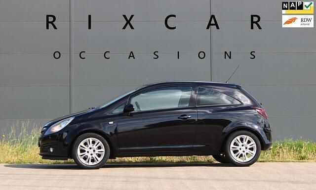 Zwart Gebruikt 2010 Opel Corsa Color Edition Hatchback | € 4.490 (Iets duurder) - Afbeelding 1/4