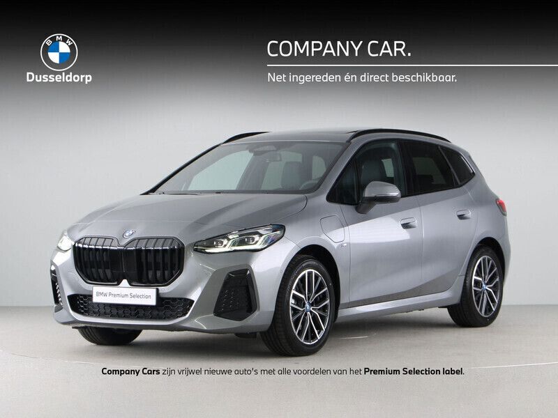 Grijs Gebruikt 2025 BMW 225 Active Tourer M Sport MPV | € 59.663 - Afbeelding 1/4