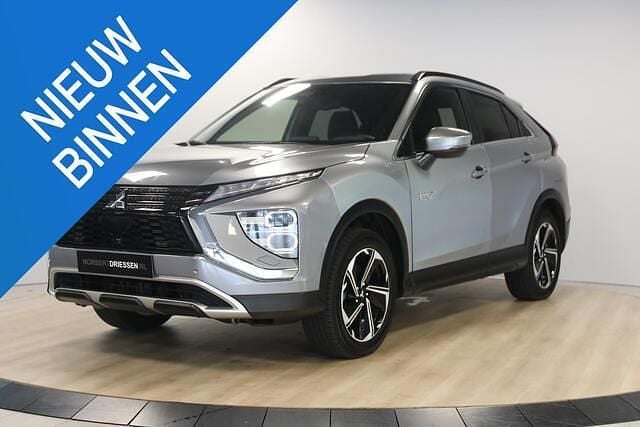 Grijs Gebruikt 2022 Mitsubishi Eclipse Cross Intense+ SUV | € 24.990 (Goede deal) - Afbeelding 1/4
