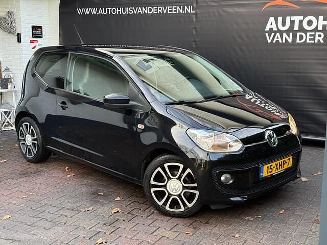 Zwart (metallic) Gebruikt 2012 VW up! high up! Hatchback | € 4.995 (Eerlijke prijs) - Afbeelding 1/4