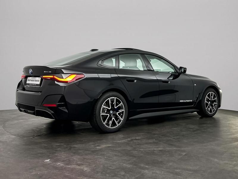 Zwart Nieuw 2025 BMW i4 M Sport Sedan | € 64.880 (Duur) - Afbeelding 1/2