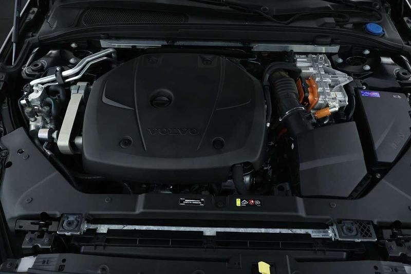 Bruin Gebruikt 2020 Volvo V60 Stationwagen | € 34.800 (Duur) - Afbeelding 1/4