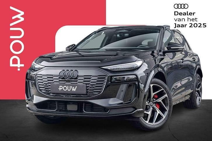 Nieuw Audi Q6 e-tron S-Line 239 kW (326 PK) 2025 Zwart SUV