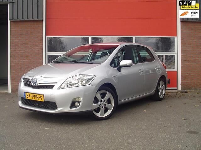 Grijs Gebruikt 2011 Toyota Auris Executive Hatchback | € 9.250 (Eerlijke prijs) - Afbeelding 1/4