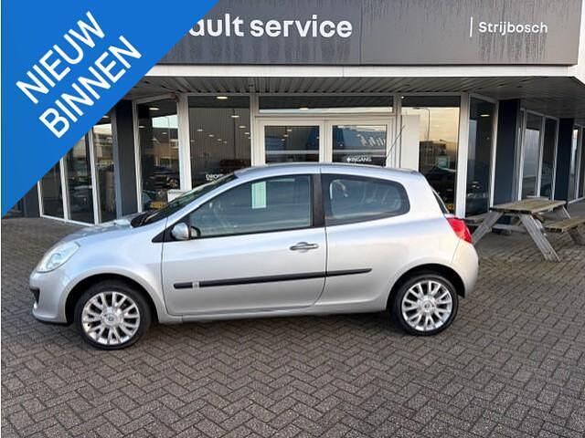 Grijs Occasion 2009 Renault Clio II Collection Hatchback | € 4.950 (Duur) - Afbeelding 1/4