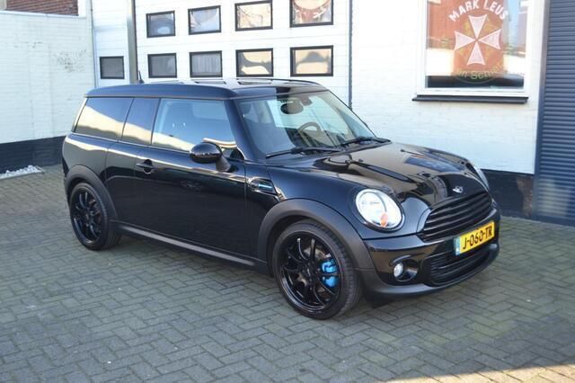 Zwart Gebruikt 2012 Mini Cooper Clubman Chili Stationwagen | € 7.695 (Eerlijke prijs) - Afbeelding 1/4