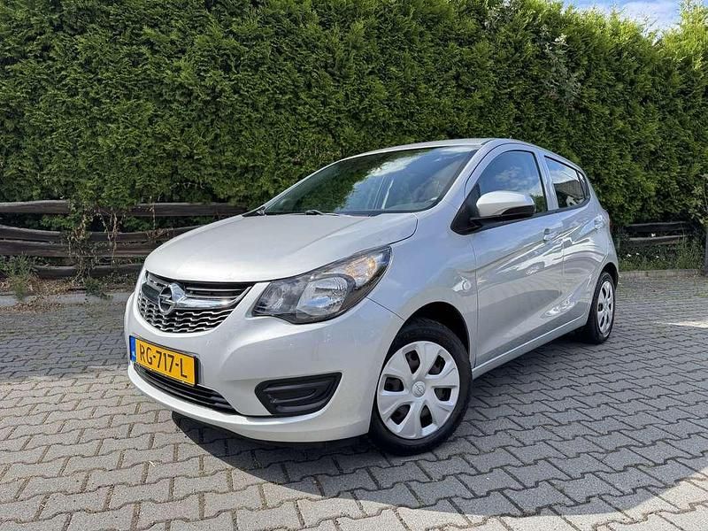 Grijs, metallic lak Gebruikt 2017 Opel Karl Edition Hatchback | € 7.950 (Eerlijke prijs) - Afbeelding 1/4
