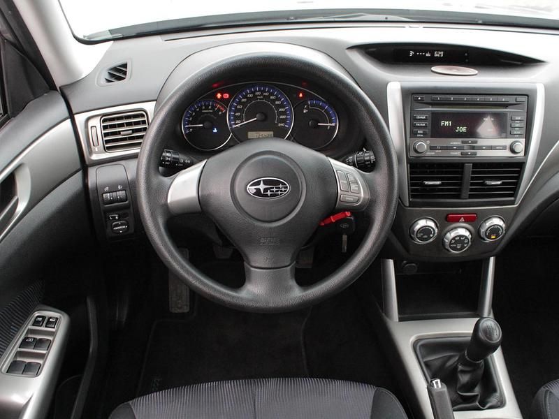 Occasion Subaru Forester 2011 Grijs SUV