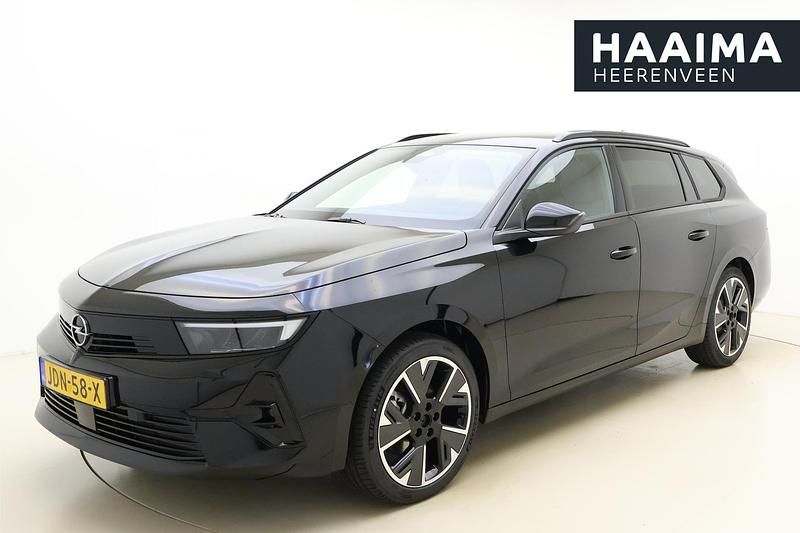 Zwart Nieuw 2025 Opel Astra Business Edition Stationwagen | € 39.945 (Eerlijke prijs) - Afbeelding 1/4