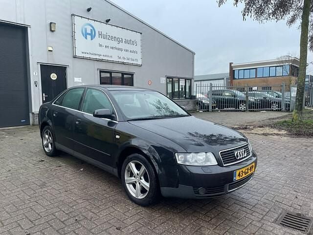 Zwart Occasion 2001 Audi A4 Sedan | € 999 - Afbeelding 1/4