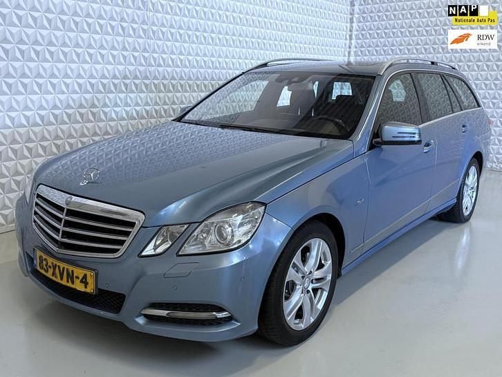 Occasion Mercedes E220 170 PK (125 kW) 2011 Blauw (metallic) Stationwagen